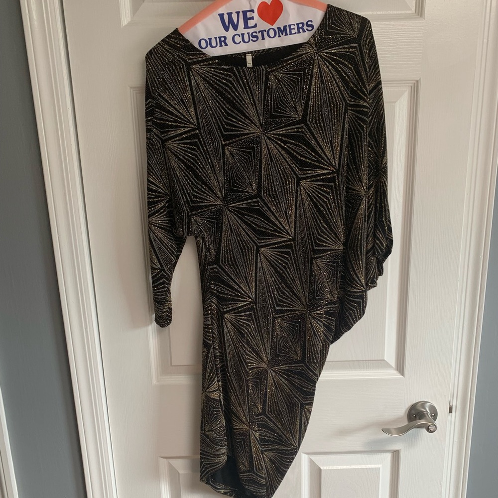Short off the shoulder sparkle dress size medium